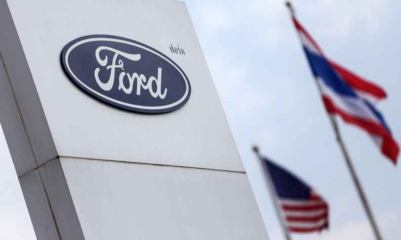 Ford wants to expand credit lines to $12 billion, report says